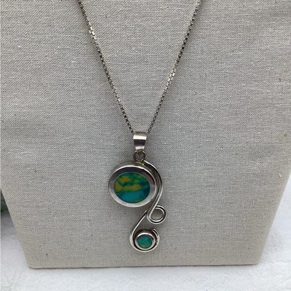 Vintage Sterling silver and Blue Asymmetrical Necklace - Picture 4 of 5